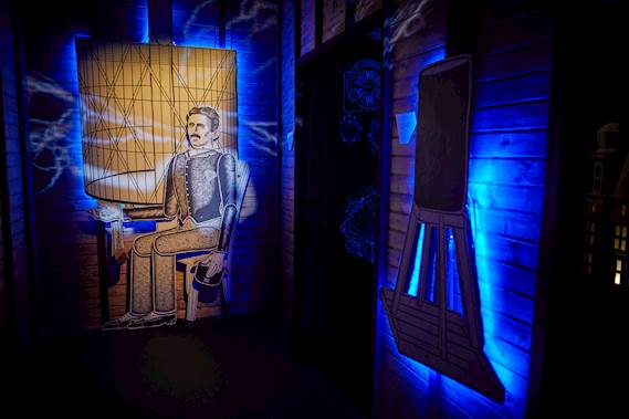 Nikola Tesla: Mind from the future